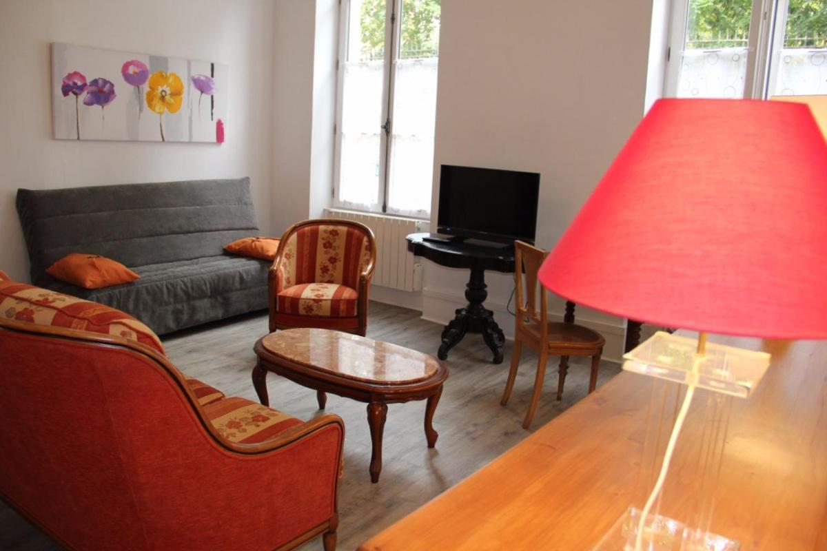 Chez Papoum Apartment Nevers Exterior photo